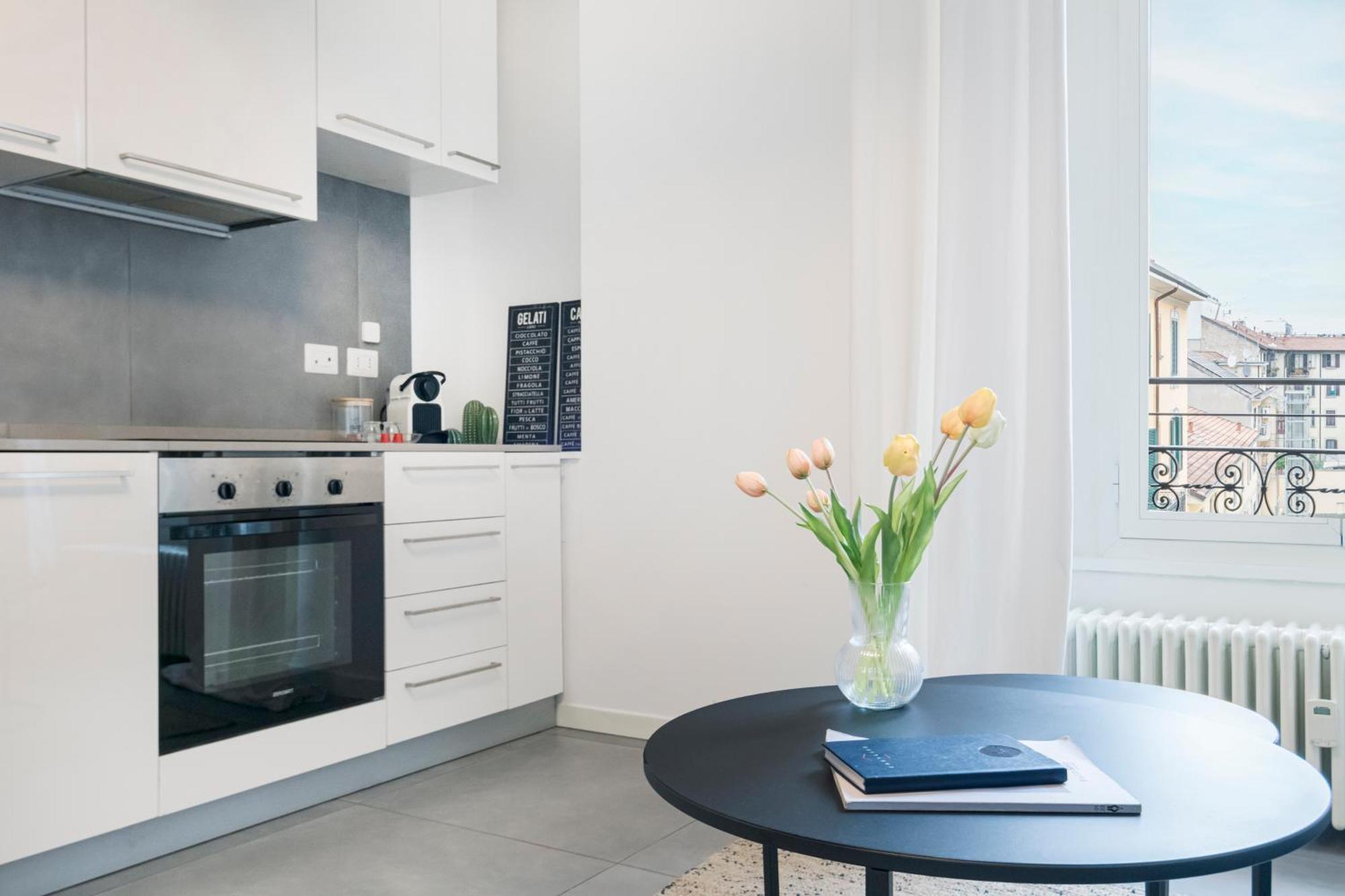מילאנו New Flat Fully Furnished In P.Ta Romana מראה חיצוני תמונה